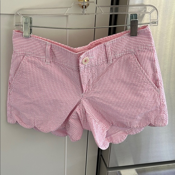 Lilly Pulitzer Buttercup Seersucker Shorts - Picture 1 of 2